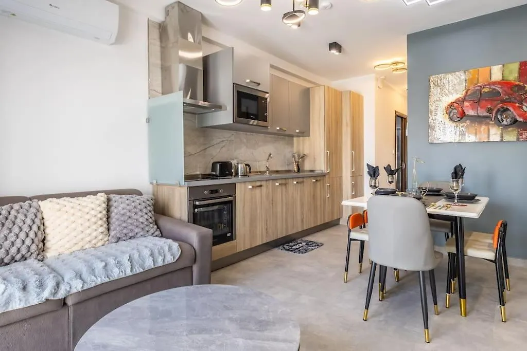 Kinky Depths Retreat By Solea Apartment Sliema 0*,  Malta