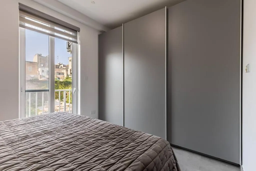 Apartment Ferienwohnung Kinky Depths Retreat By Solea Sliema